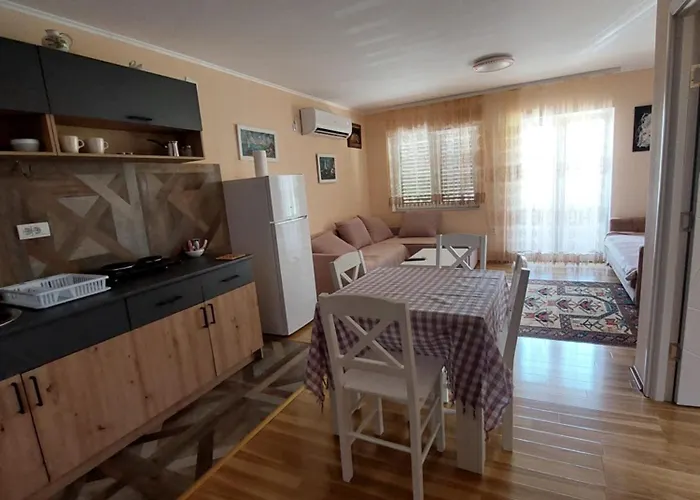 شقة Dukat 1 سوكو بانيا